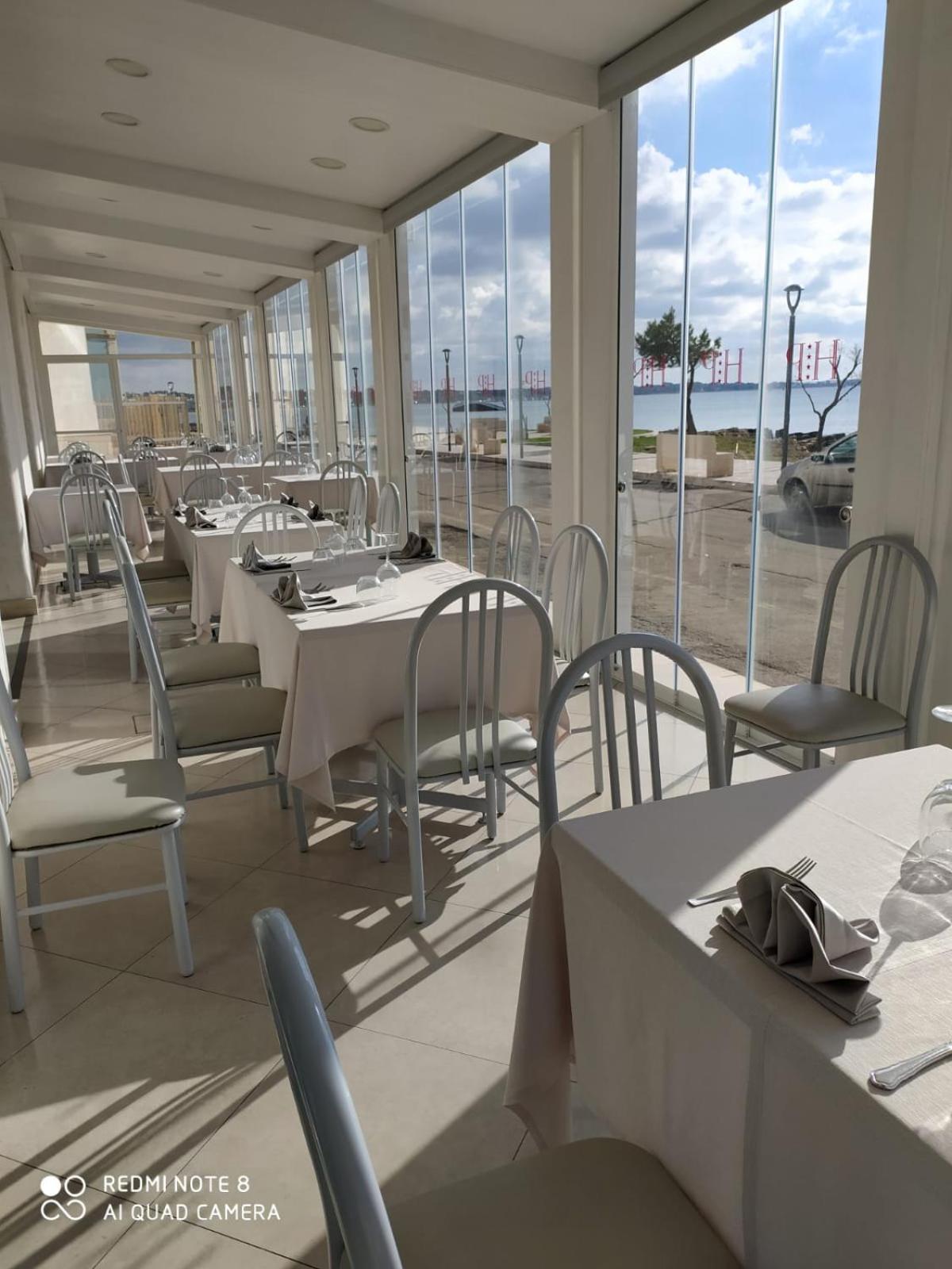 Hotel Paradise Porto Cesareo Exteriör bild